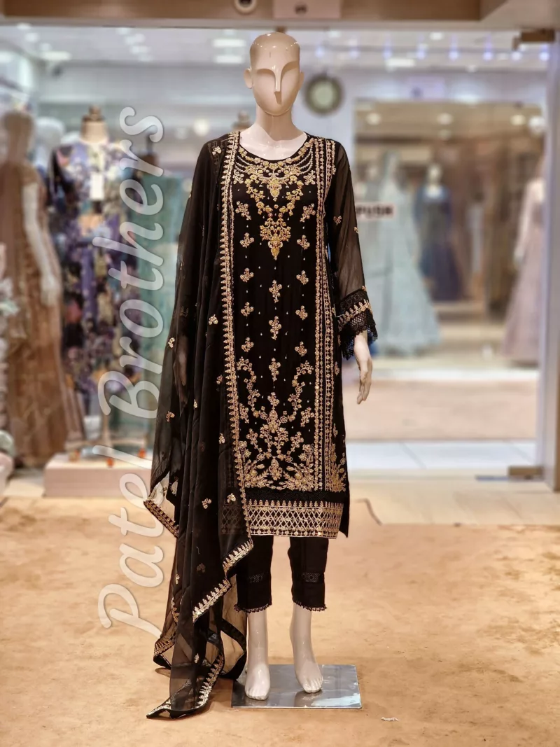Agha Noor 3pc Chiffon Embroidered Suit ’23 | S104 - Patel Brothers NX 3