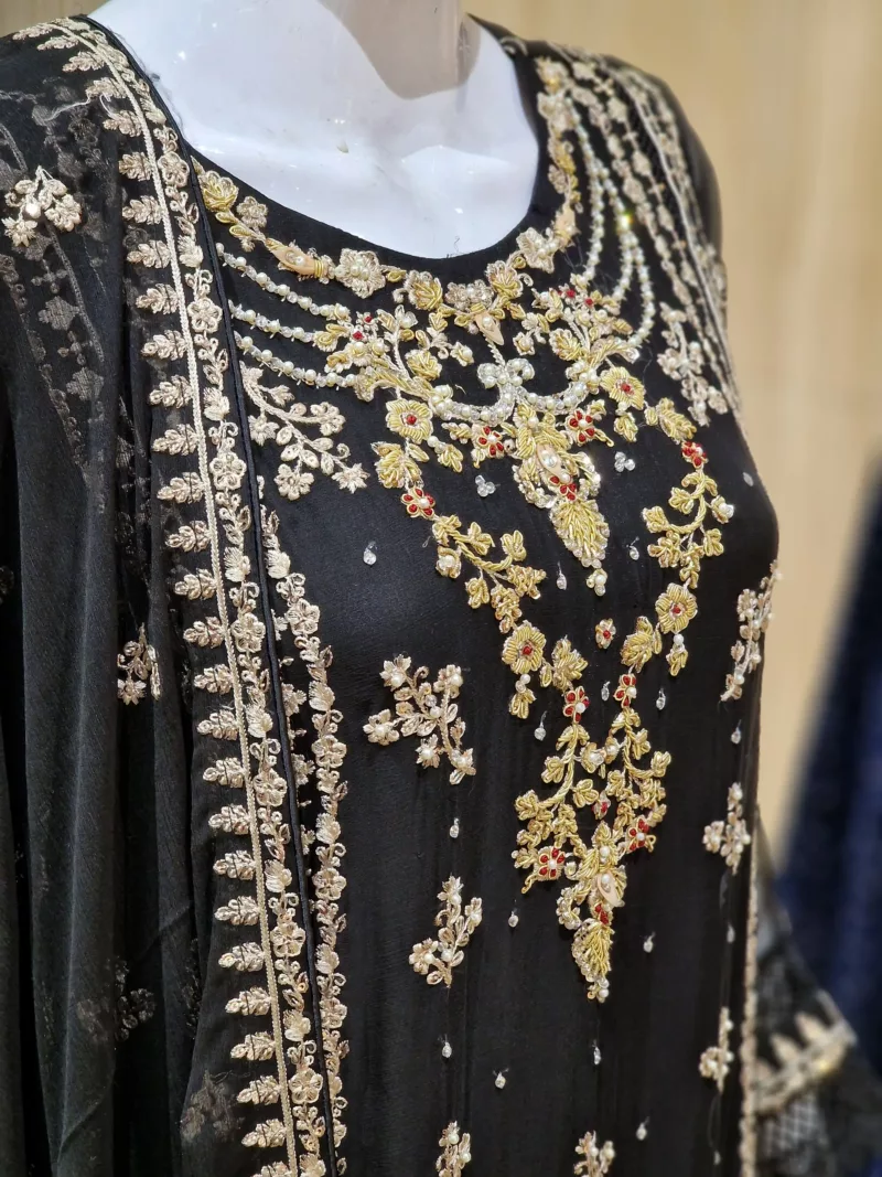 Agha Noor 3pc Chiffon Embroidered Suit ’23 | S104 - Patel Brothers NX 4