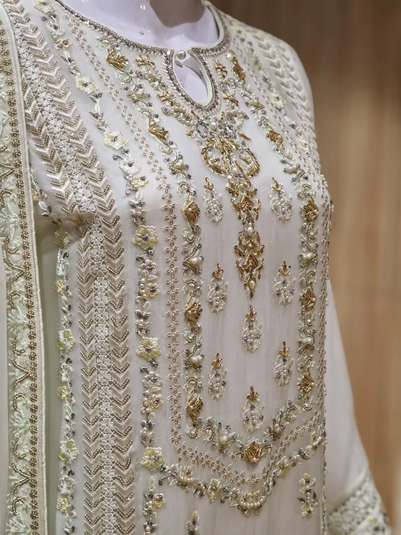 Agha Noor 3pc Chiffon Embroidered Suit ’23 | S110 - Patel Brothers NX 4