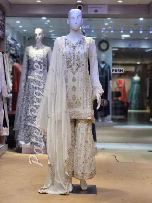 Agha Noor 3pc Chiffon Embroidered Suit ’23 | S206 - Patel Brothers NX 10