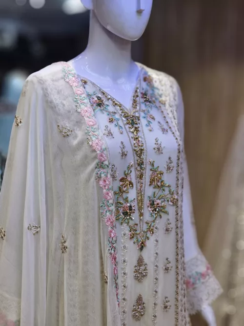 Agha Noor 3pc Chiffon Embroidered Suit ’23 | S207 - Patel Brothers NX 2