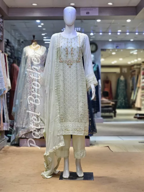 Agha Noor 3pc Chiffon Embroidered Suit ’23 | S210 - Patel Brothers NX