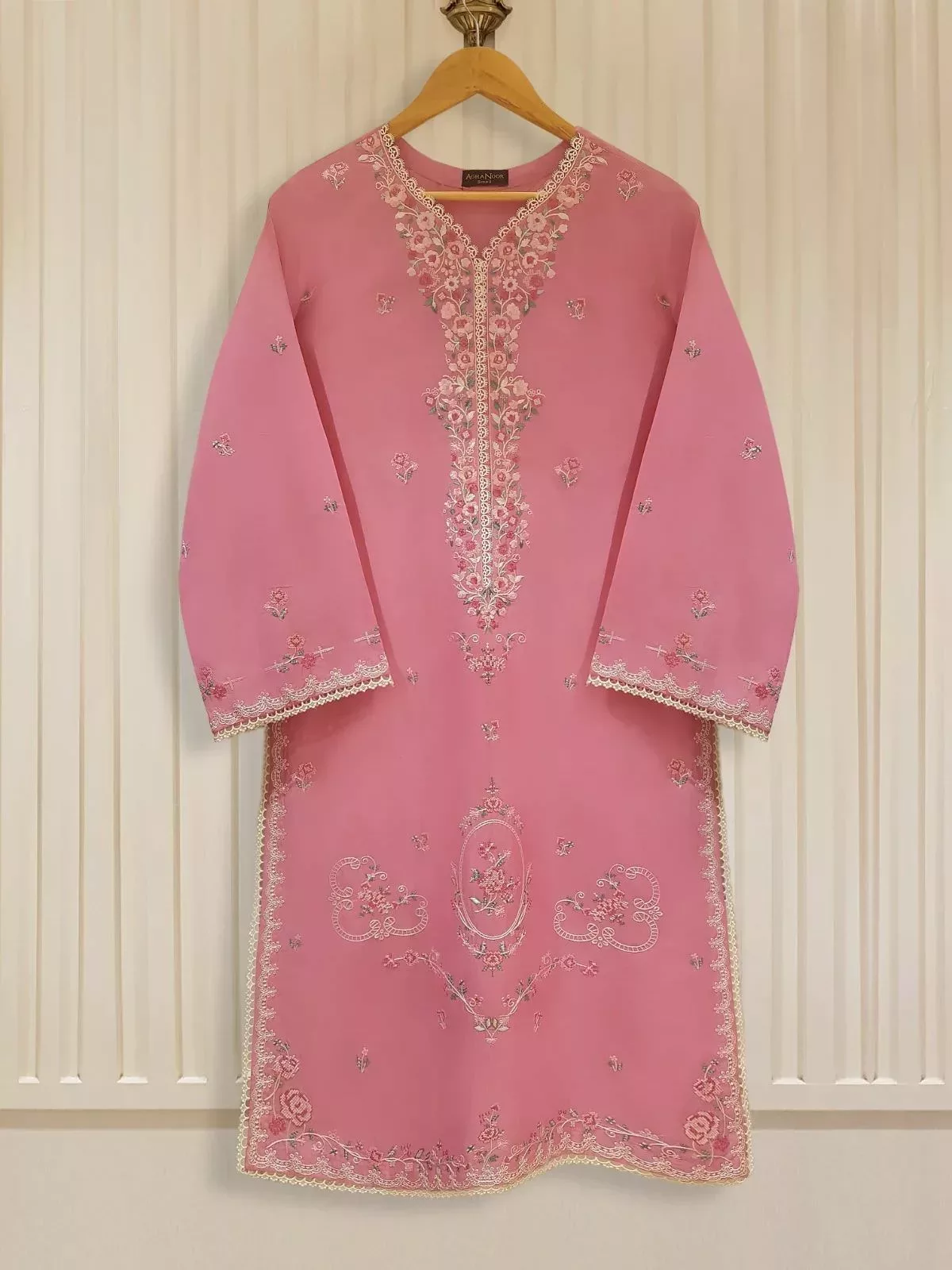 Two Piece Embroidered Pima Cotton Lawn Shirt And Pants S106410 - Patel Brothers NX 3