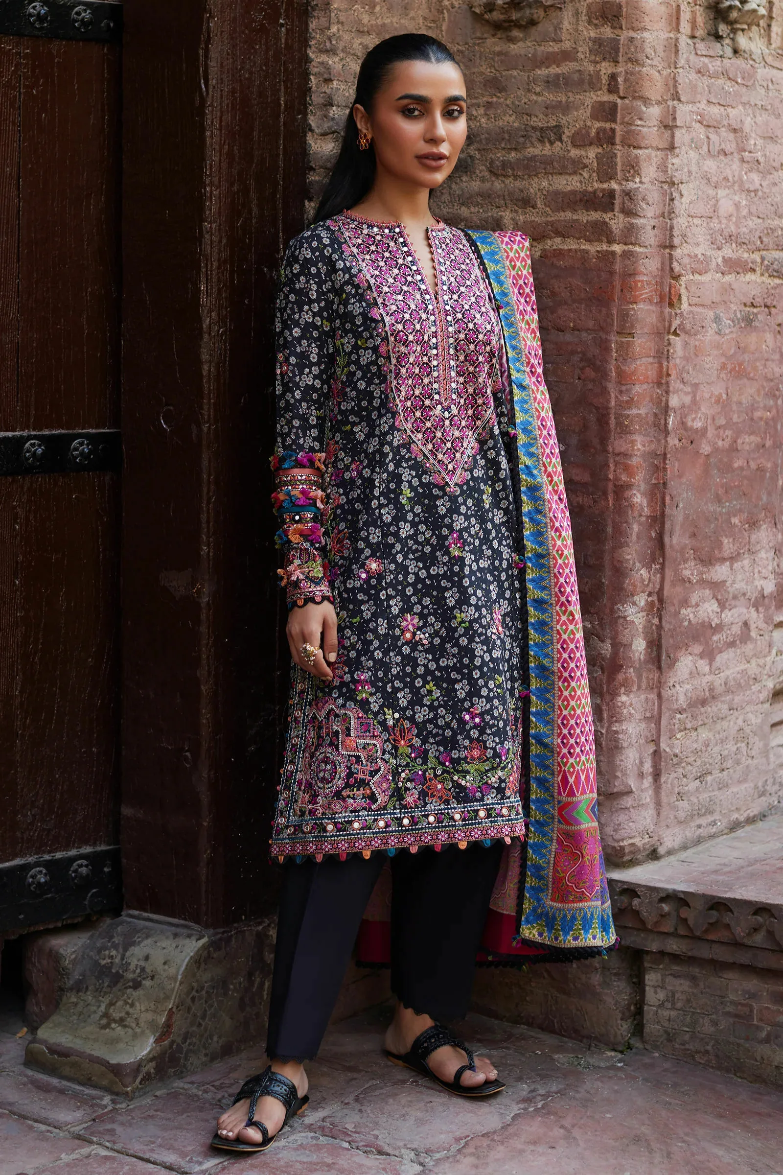 Zaha by Khadijah Shah Festive Edit 24′ | NIHAN (ZF24-10) - Patel Brothers NX 3 Zaha by Khadijah Shah Festive Edit 24′ | NIHAN (ZF24-10) - Patel Brothers NX 3