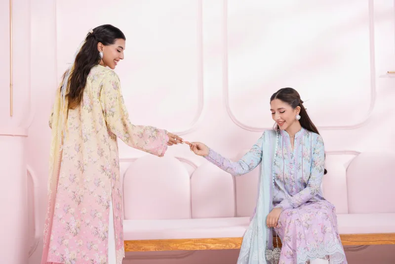 Qalamkar Qprints 25 – EM-08 (A) Sierra | Lawn Printed Suit with Chikankari Embroidery & Chiffon Dupatta - Patel Brothers NX 7