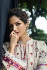 Jacquard Lawn 25′ Hemline Seraph – Levana - Patel Brothers NX 20